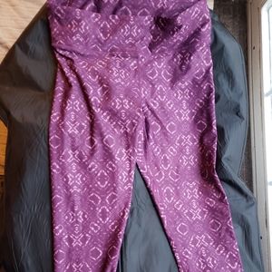 Fabletics powerhold leggings, size small, muave